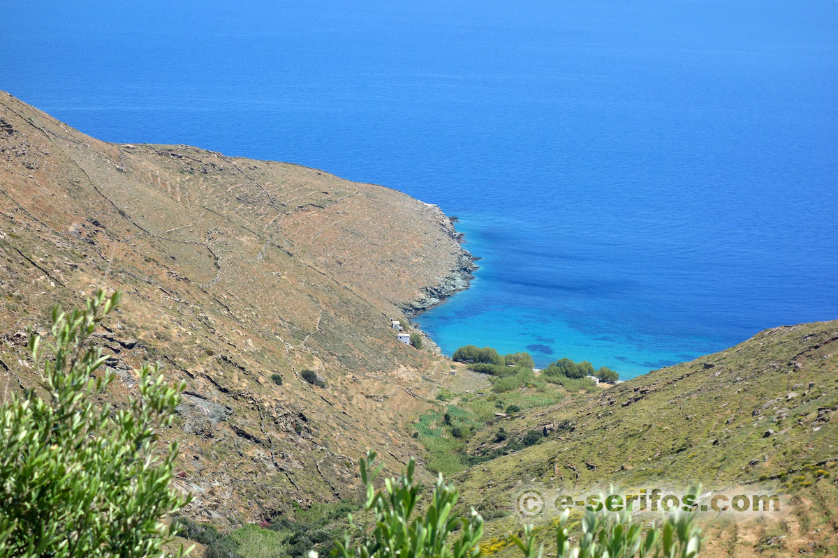 The beach at the end of the stream of Kentarchos