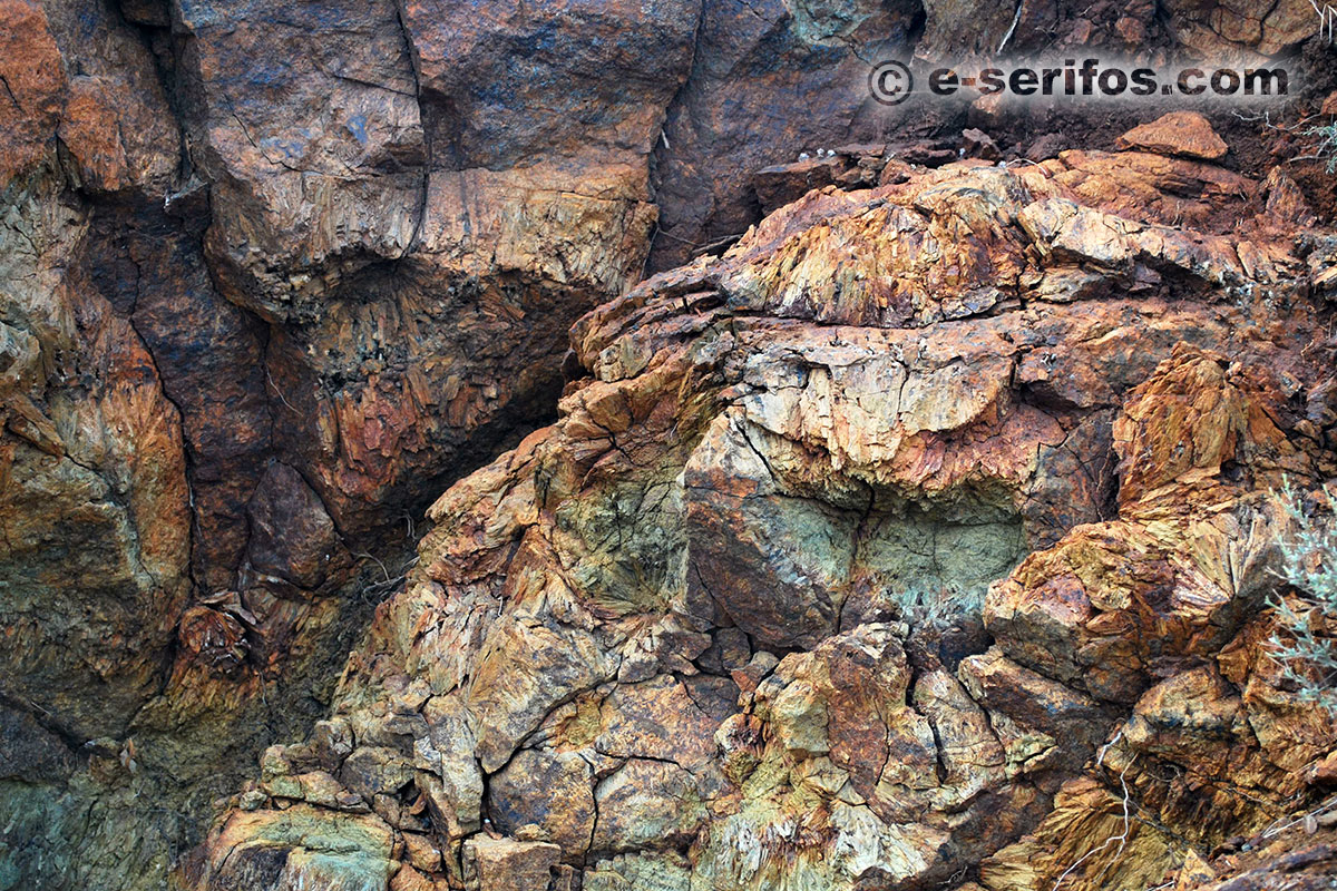 Iron ores in Serifos